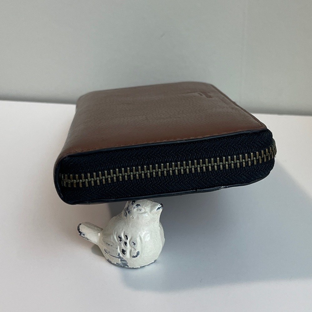 COACH Men's Leather Zip Accordion Wallet - Picture 7 of 16